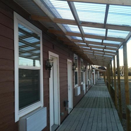 Bear'S Den Lodge Shaunavon Eksteriør bilde