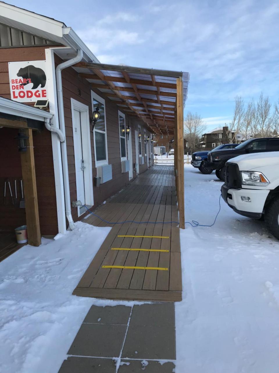 Bear'S Den Lodge Shaunavon Eksteriør bilde