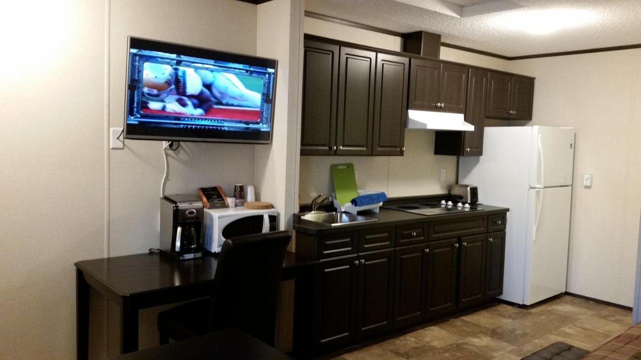 Bear'S Den Lodge Shaunavon Eksteriør bilde